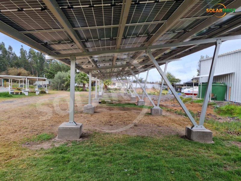 チリの太陽光発電カーポートプロジェクト