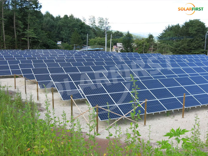 日本1.32MWp地上発電所プロジェクト