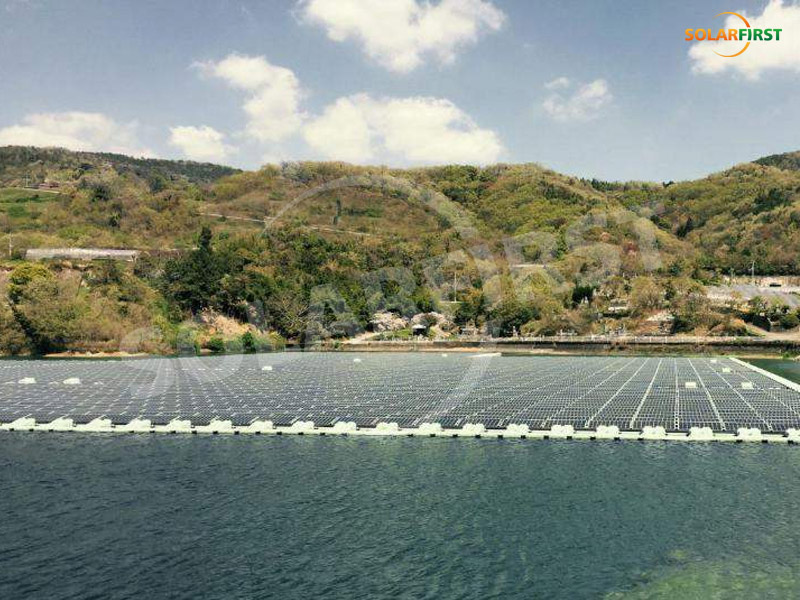 日本5MWp浮体式太陽光発電所プロジェクト