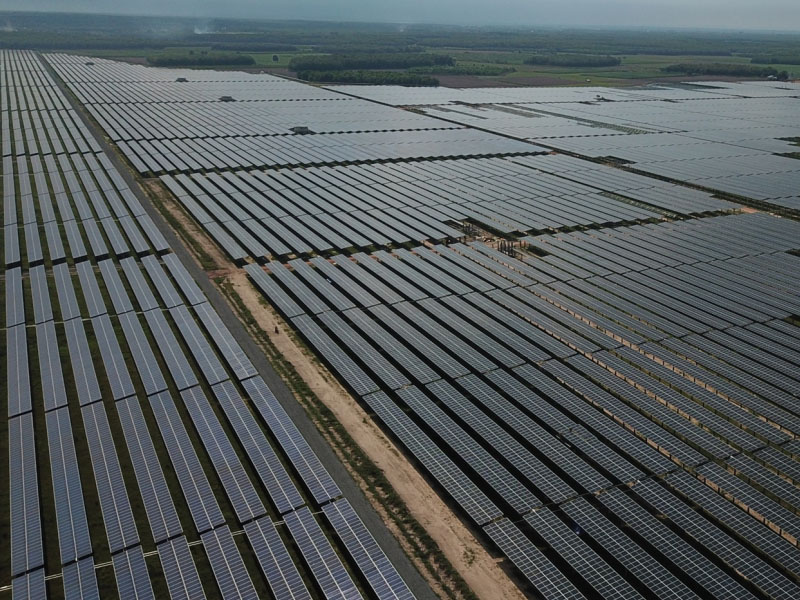 江西省：集中型開発と分散型開発の両方を堅持し、太陽光発電開発を積極的に推進