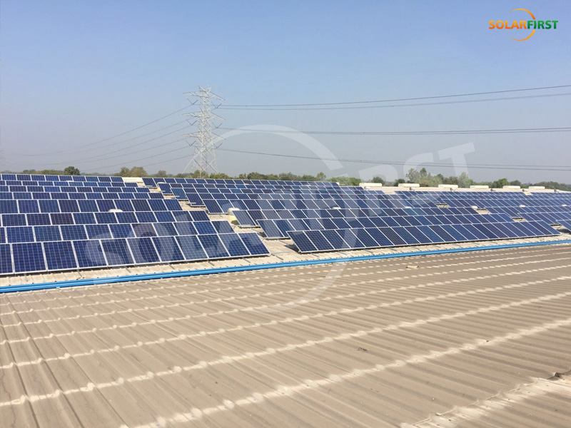 インドの15MW調整式屋根ブラケット